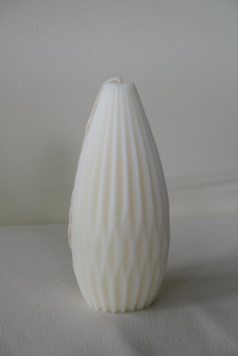 Yates Candle