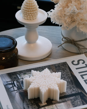 Decorative items 