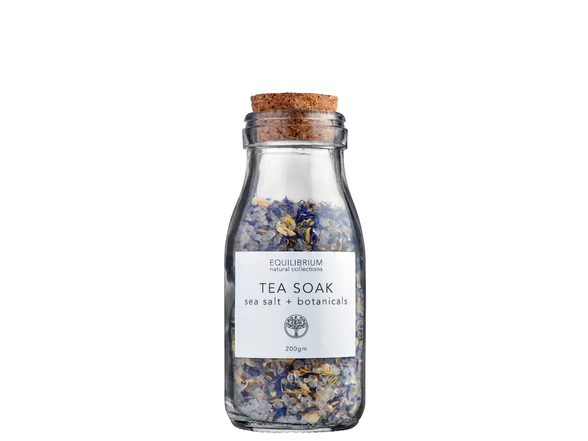 Natural Tea Soak – Sea Salt + Botanicals 200g Cork Jar