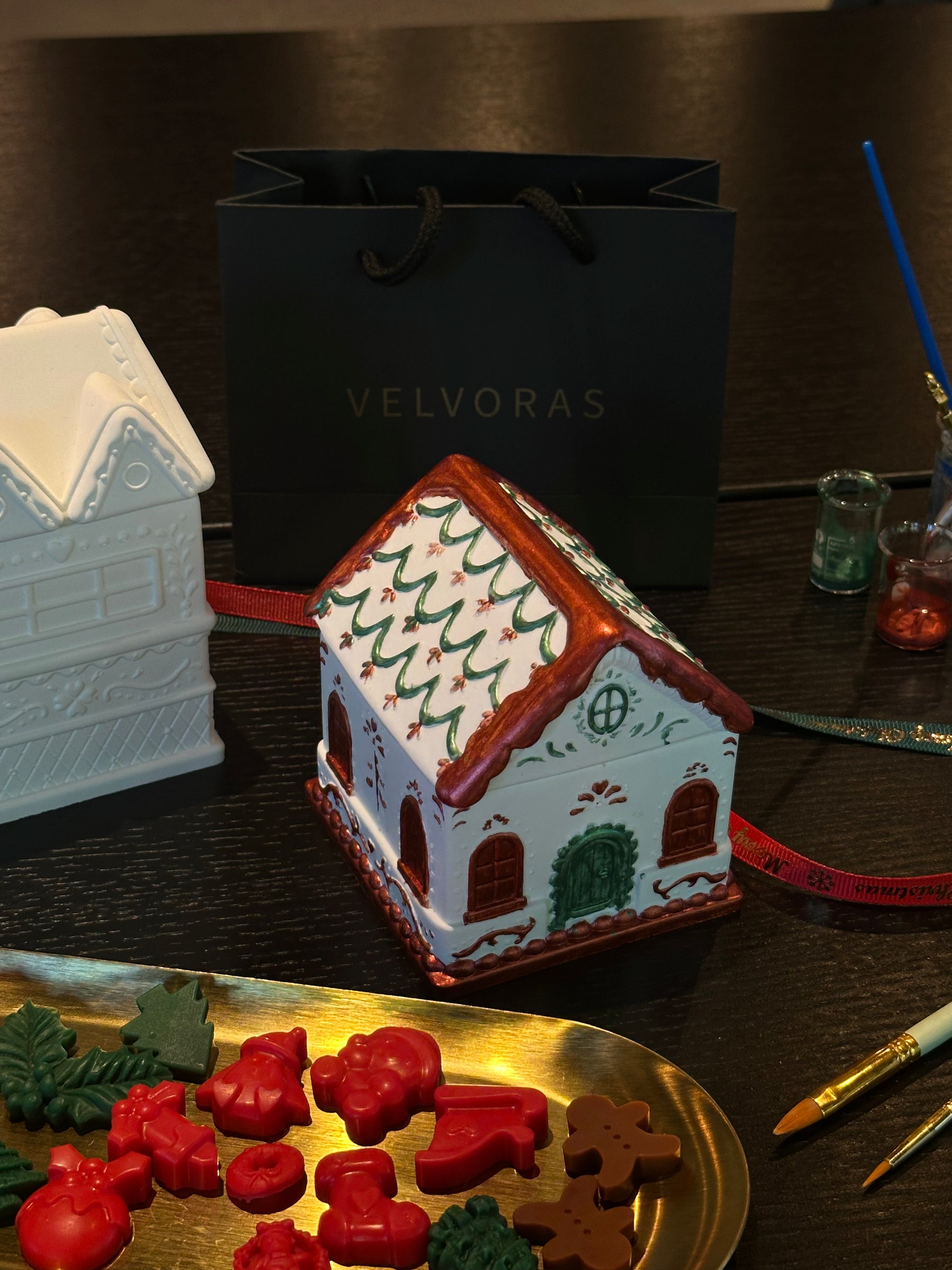 A festive workshop to make something beautifully personal.
