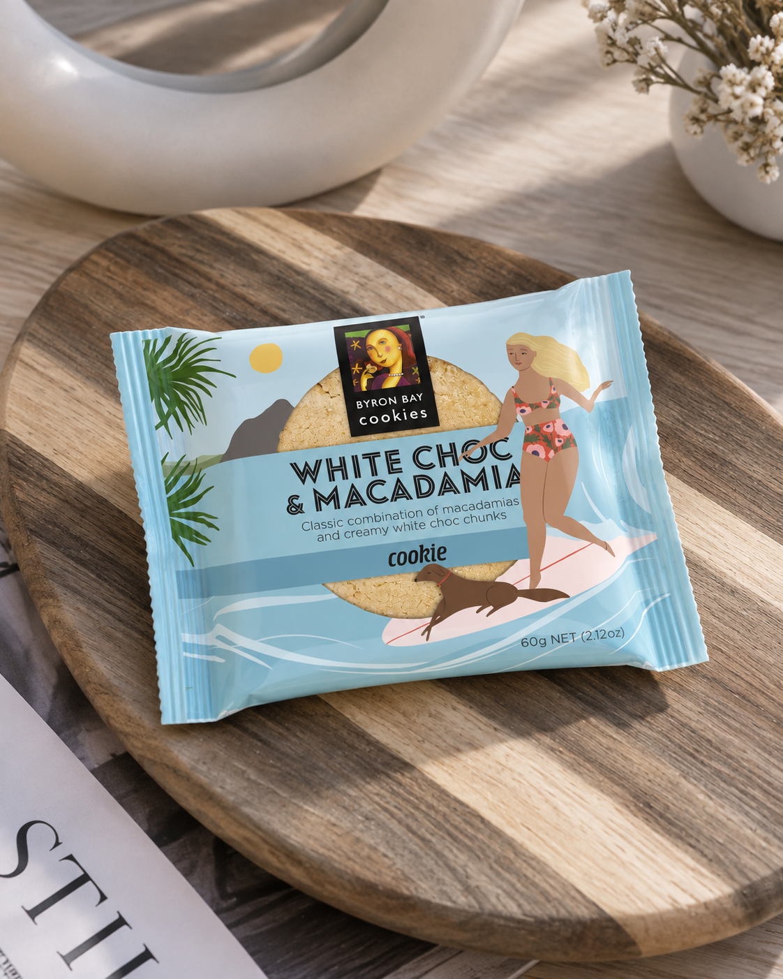 White Choc Macadamia Cookie 60g